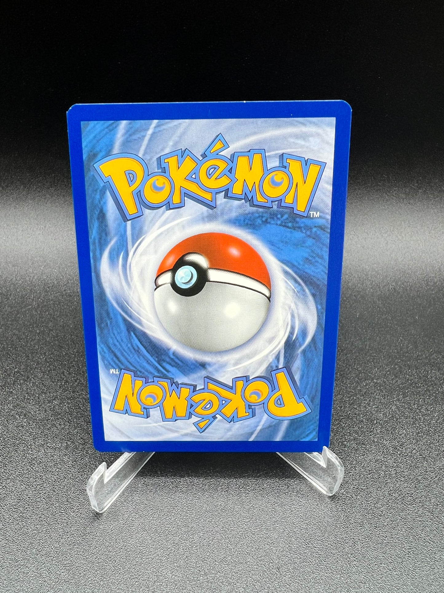 POKEMON CARD Mew VMAX - SWSH08: Fusion Strike (SWSH08)