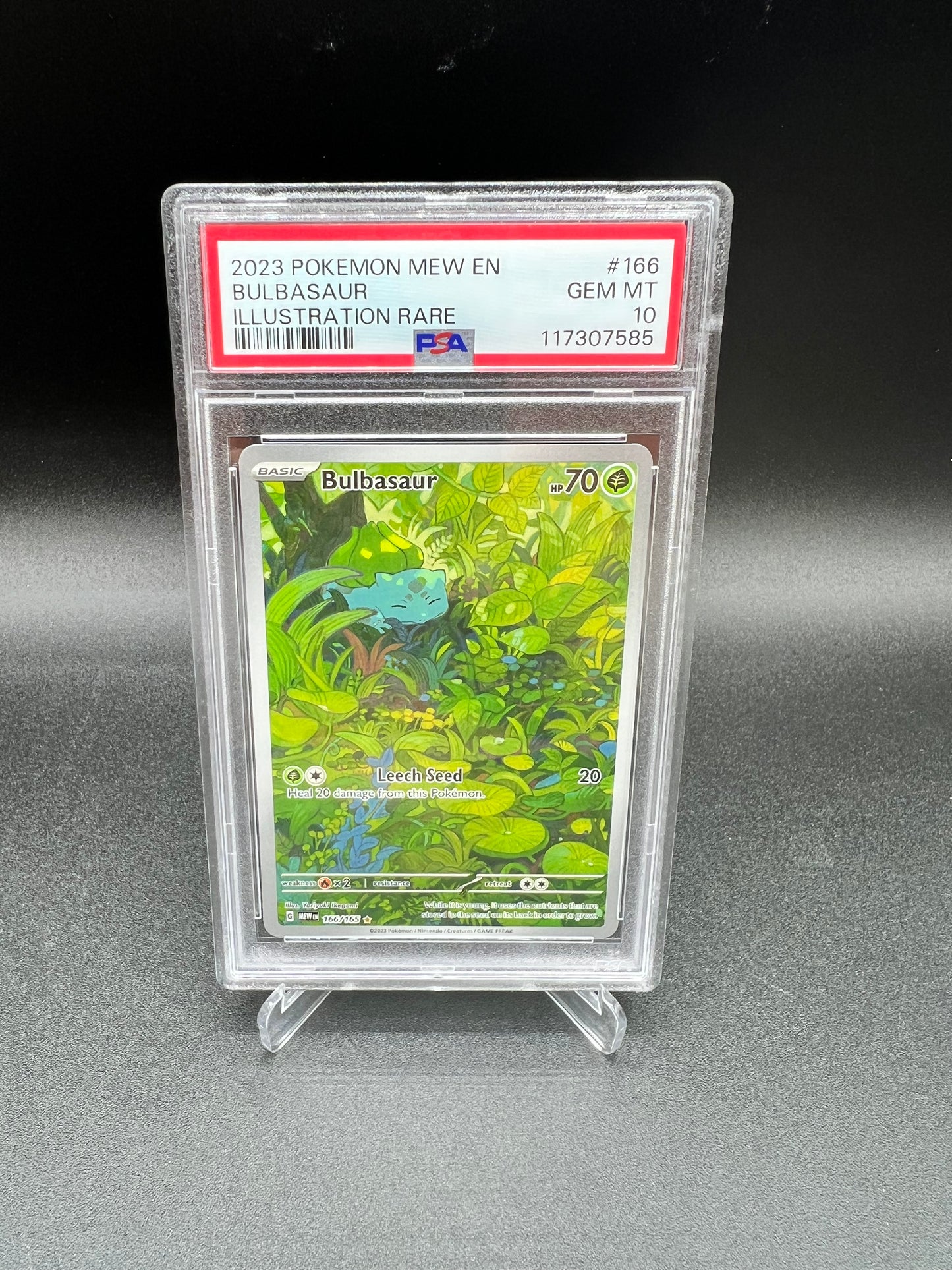 POKEMON CARD BULBASAUR ILLUSTRATION RARE #166 PSA 10